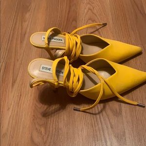 🔥🔥🔥Steve Madden YELLOW SHOES 🔥🔥🔥🔥